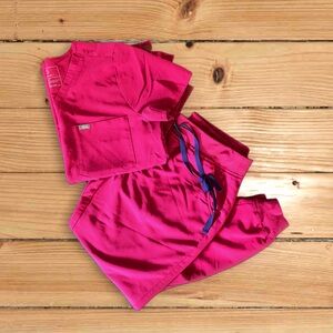 Figs Women's Top in Bright Pink